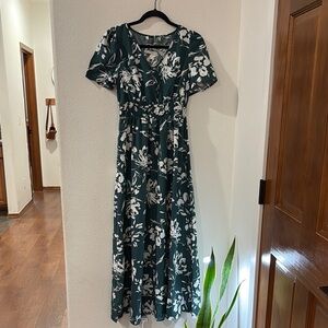SHEIN Dark Green Floral Maxi Dress - New Without Tags